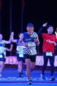 BIB: 
                            <button type="button" onclick="openModal(24149553)" class="btn btn-primary btn-sm float-right btn-popup" data-toggle="modal" data-target=".modal-high-quality">
                        <i class="fas fa-shopping-cart"></i> Add to Cart
                    </button>
                                            <button type="button" onclick="isThisMe(24149553, true)" class="btn btn-success btn-sm float-right btn-popup btn-isme hidden" data-toggle="tooltip" data-placement="bottom" title="นี่คือรูปของคุณใช่ไหม คลิกที่นี่เพื่อเอาเข้าอัลบั้ม">
                        <i class="fas fa-plus"></i> Add to album
                    </button>
                    <button type="button" onclick="isThisMe(24149553, false)" class="btn btn-warning btn-sm float-right btn-popup btn-isnotme hidden">
                        <i class="fas fa-ban"></i> Remove from album
                    </button>